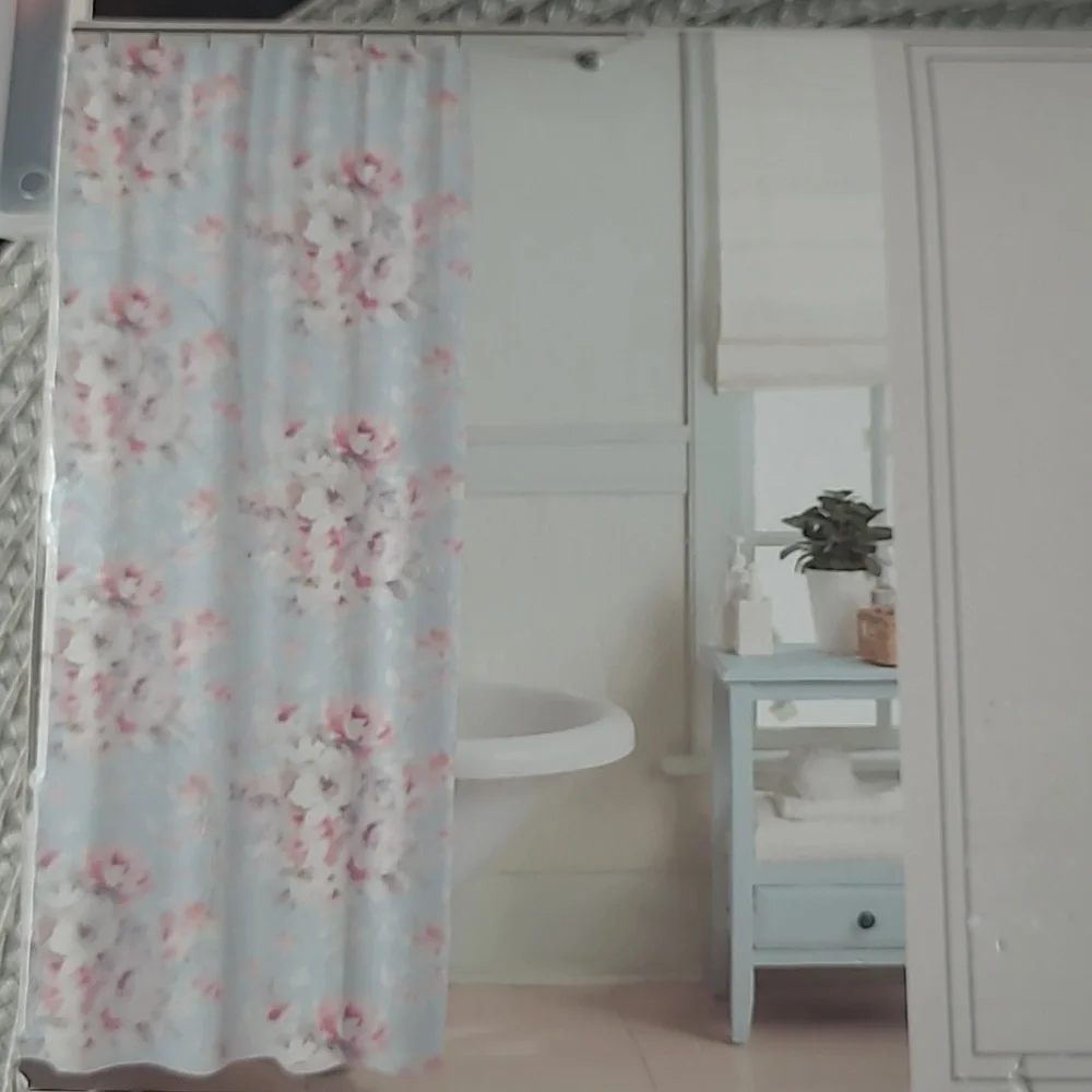 Market Street Bath Floral Shower Curtain